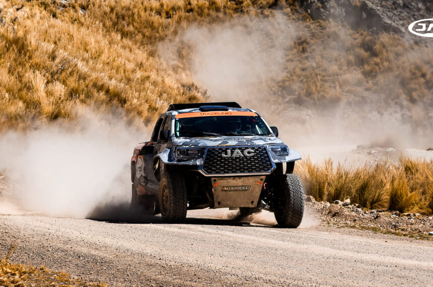 JAC T8 Pro gana en Canta y lidera la categoría T1 del Rally ACP