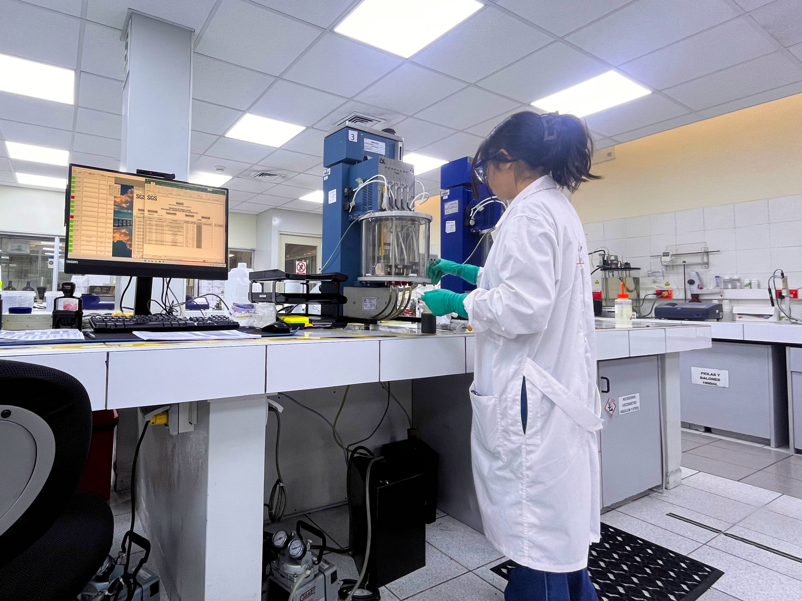 Urea automotriz y agrícola: diferencias clave en sistemas diésel